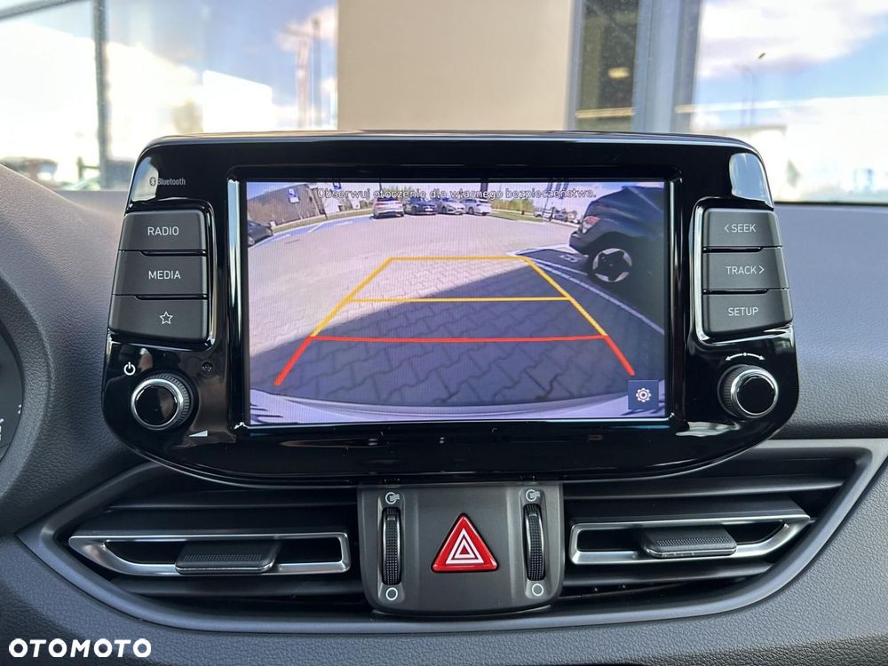 Hyundai i30 1.0 T-GDI Smart DCT - 25