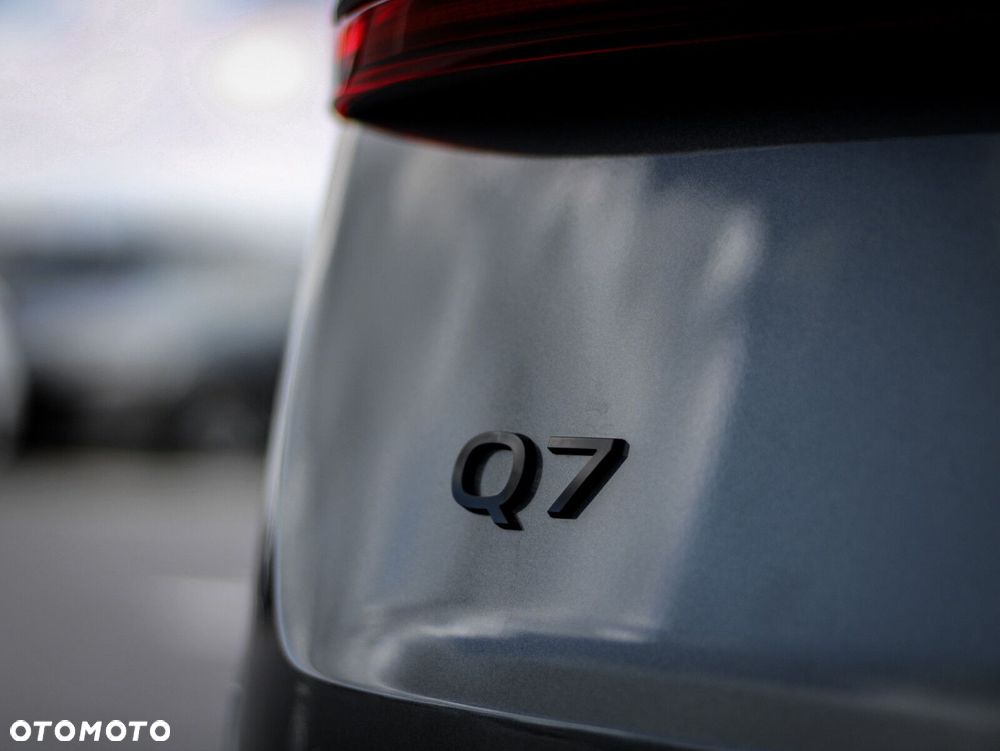 Audi Q7 - 13