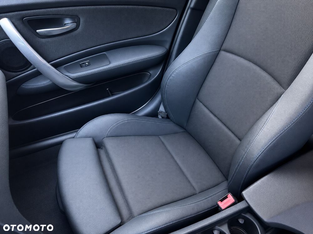 BMW Seria 1 118i - 6