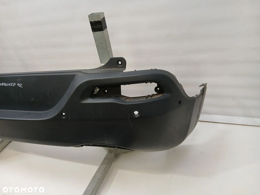 Zderzak tył tylny Jeep Cherokee KL - 3