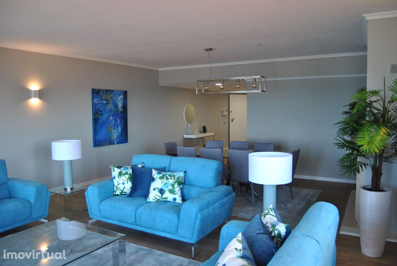 Apartamento T4 com vista mar na Parede – condomínio fechado - Grande imagem: 5/19