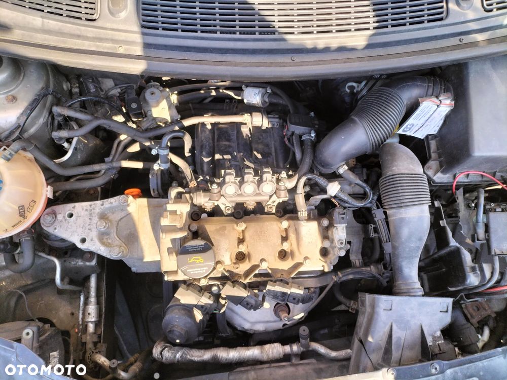 SKODA FABIA II 1.2 BBM 60KM KOD 9202 DRZWI PRAWY PRZÓD TYŁ ZDERZAK KIEROWNICA BŁOTNIK KLAPA SZYBA LUSTERKO LAMPA SILNIK SKRZYNIA CAŁY NA CZĘŚCI - 5