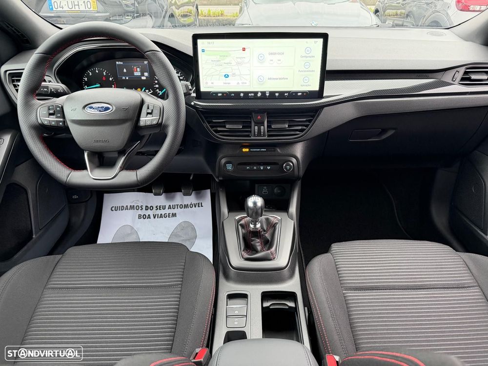 Ford Focus 1.0 EcoBoost MHEV ST-Line - 11