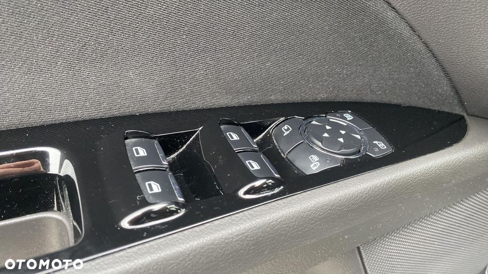 Ford Mondeo 2.0 EcoBlue Executive - 14