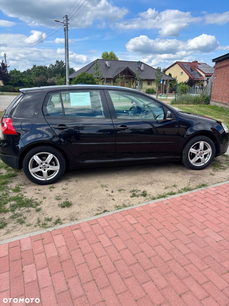 Volkswagen Golf 1.6 Tour - 1