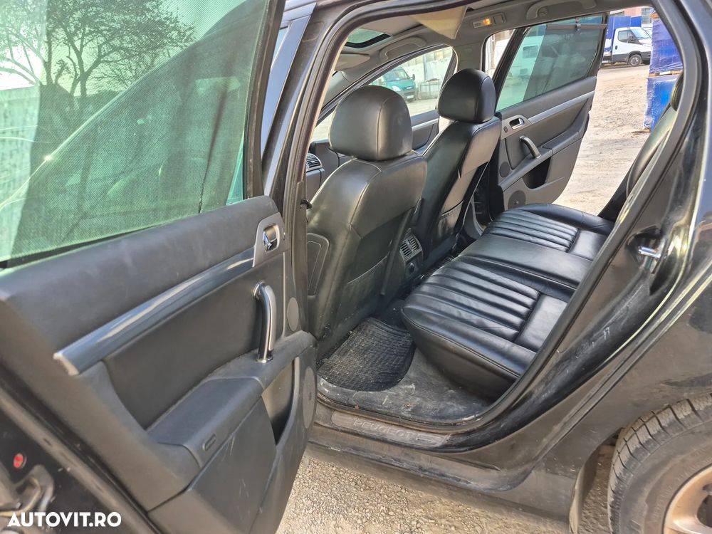 Peugeot 407 HDi 135 Automatik JBL - 23