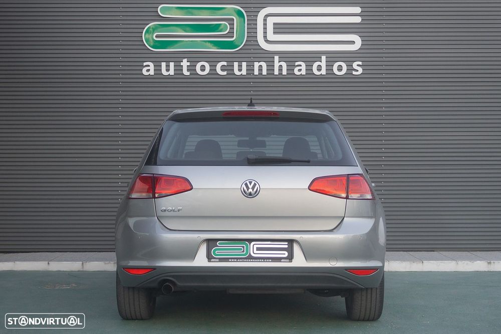VW Golf 1.6 TDi Confortline - 5