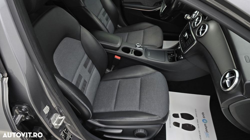 Mercedes-Benz GLA - 17