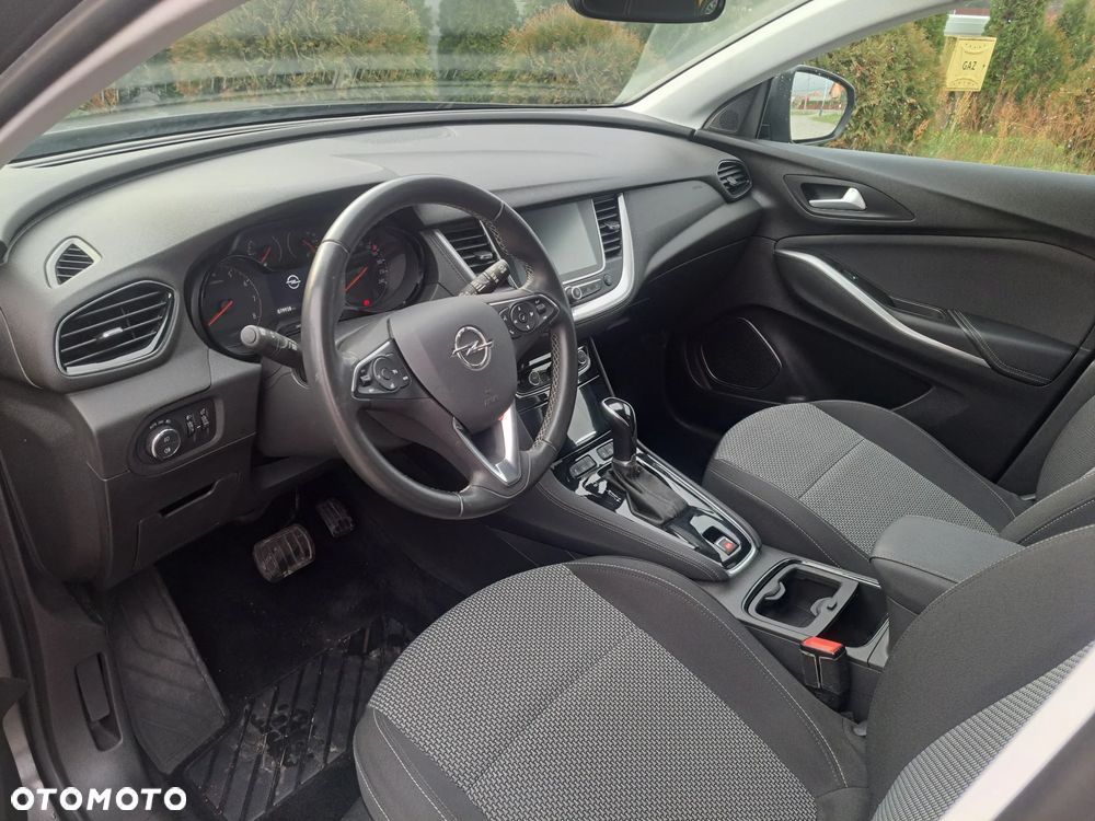 Opel Grandland X - 10