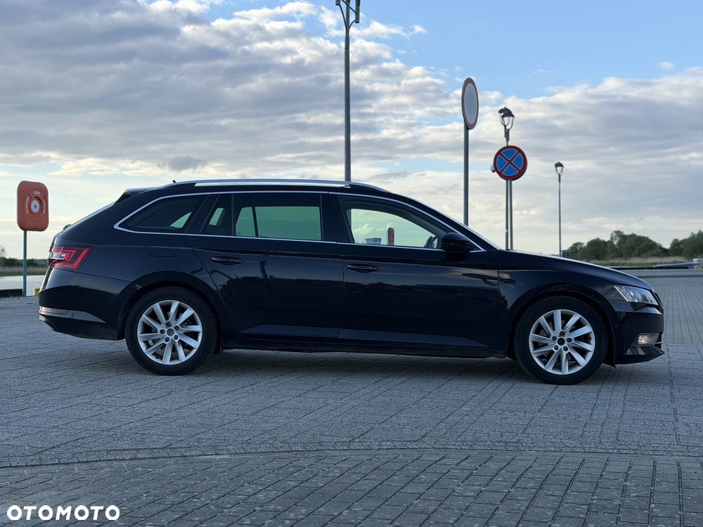 Skoda Superb 2.0 TDI Style - 3
