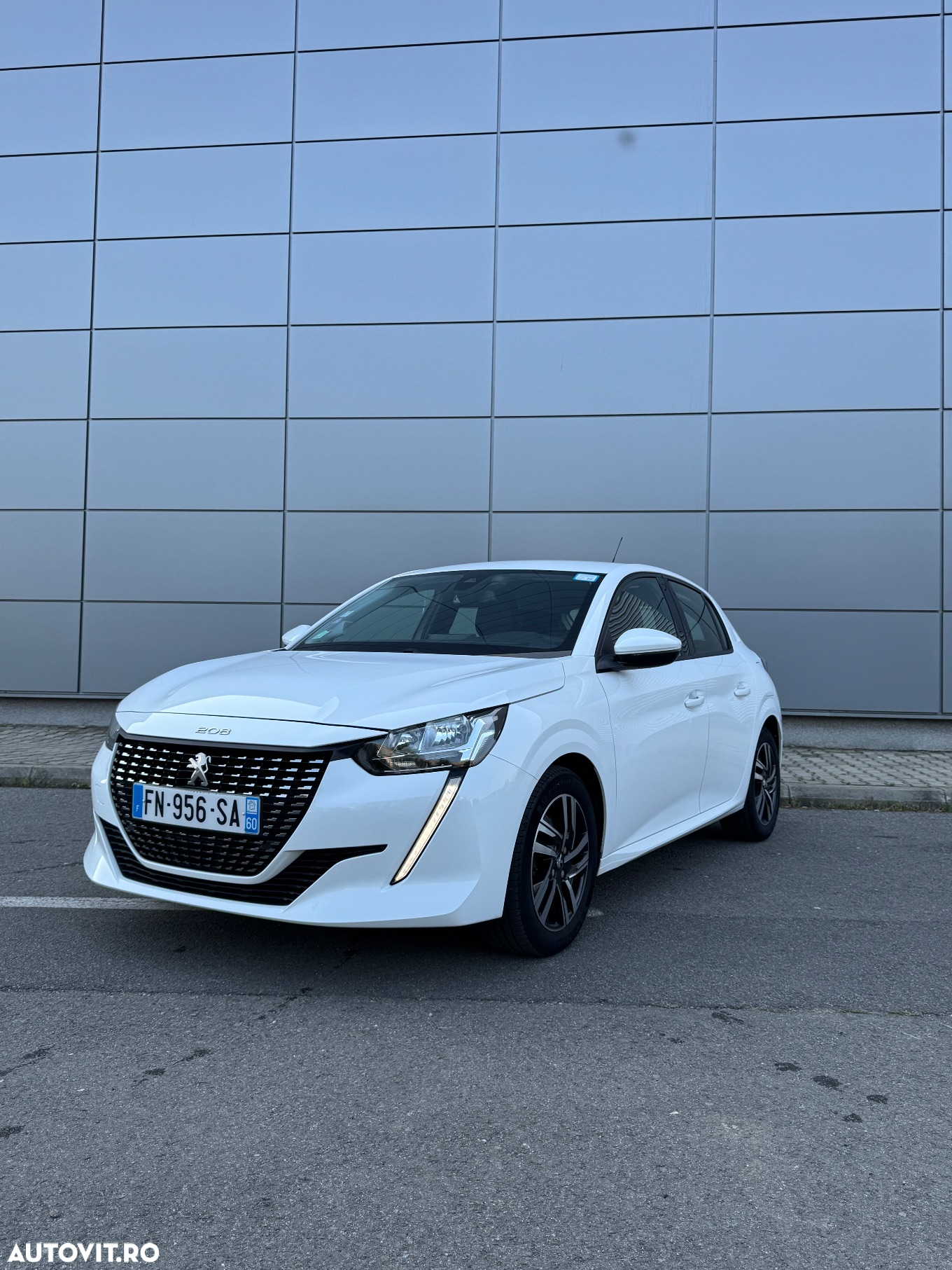 Peugeot 208 PureTech 110 Stop & Start Allure - 27