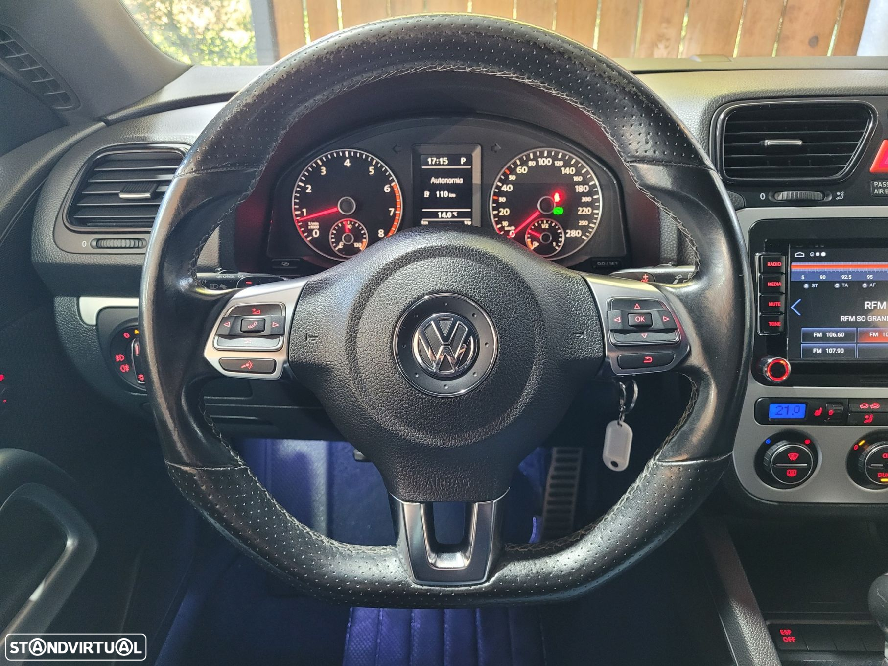 VW Scirocco 2.0 TFSi Sport DSG - 16