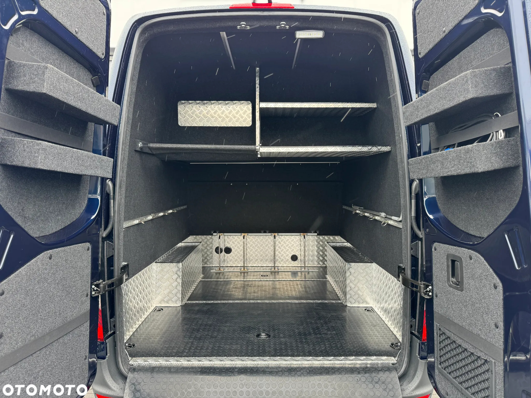 Mercedes-Benz Sprinter - 27