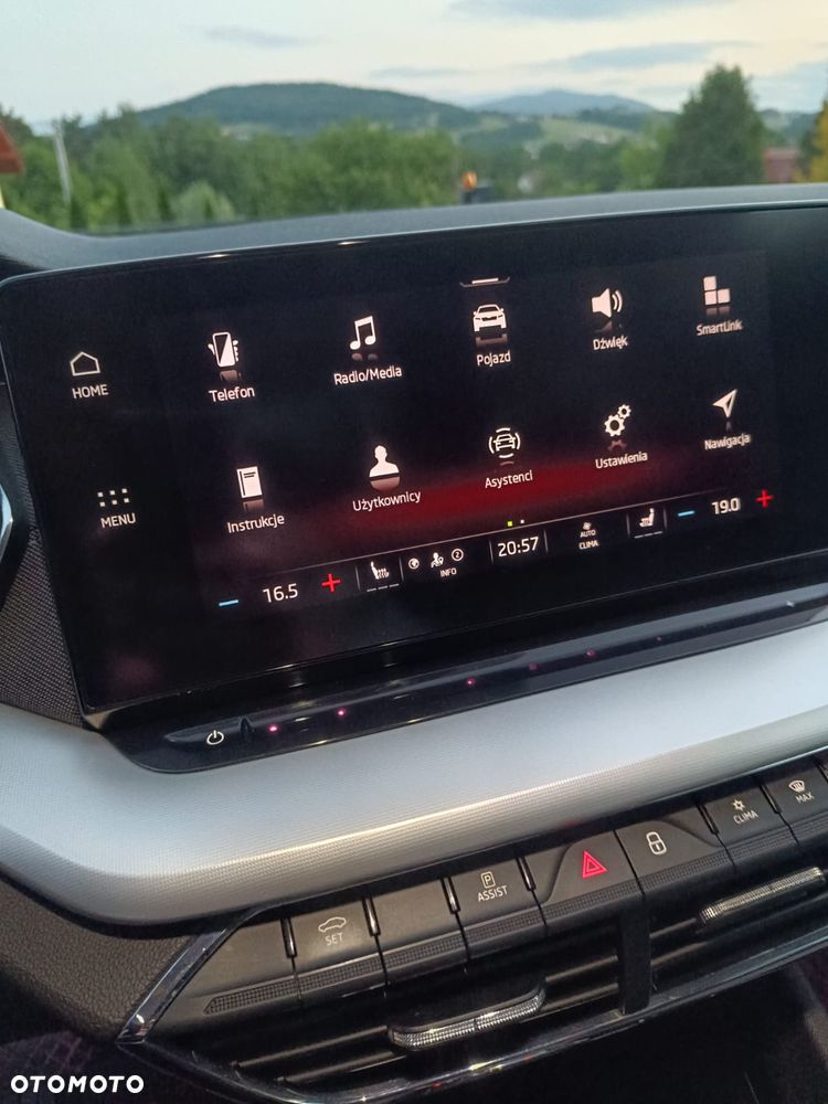 Skoda Octavia 2.0 TDI SCR Ambition DSG - 17