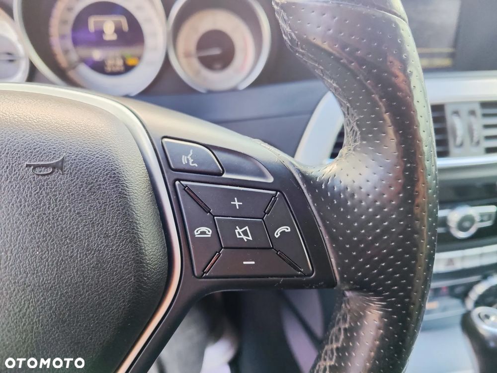 Mercedes-Benz Klasa C 220 (BlueTEC) d 7G-TRONIC Avantgarde - 26