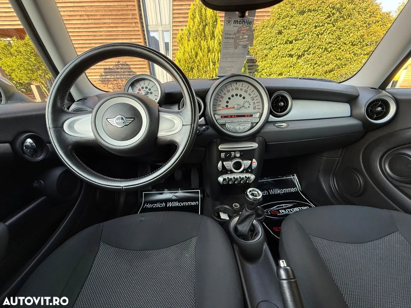 Mini Cooper Standard - 6