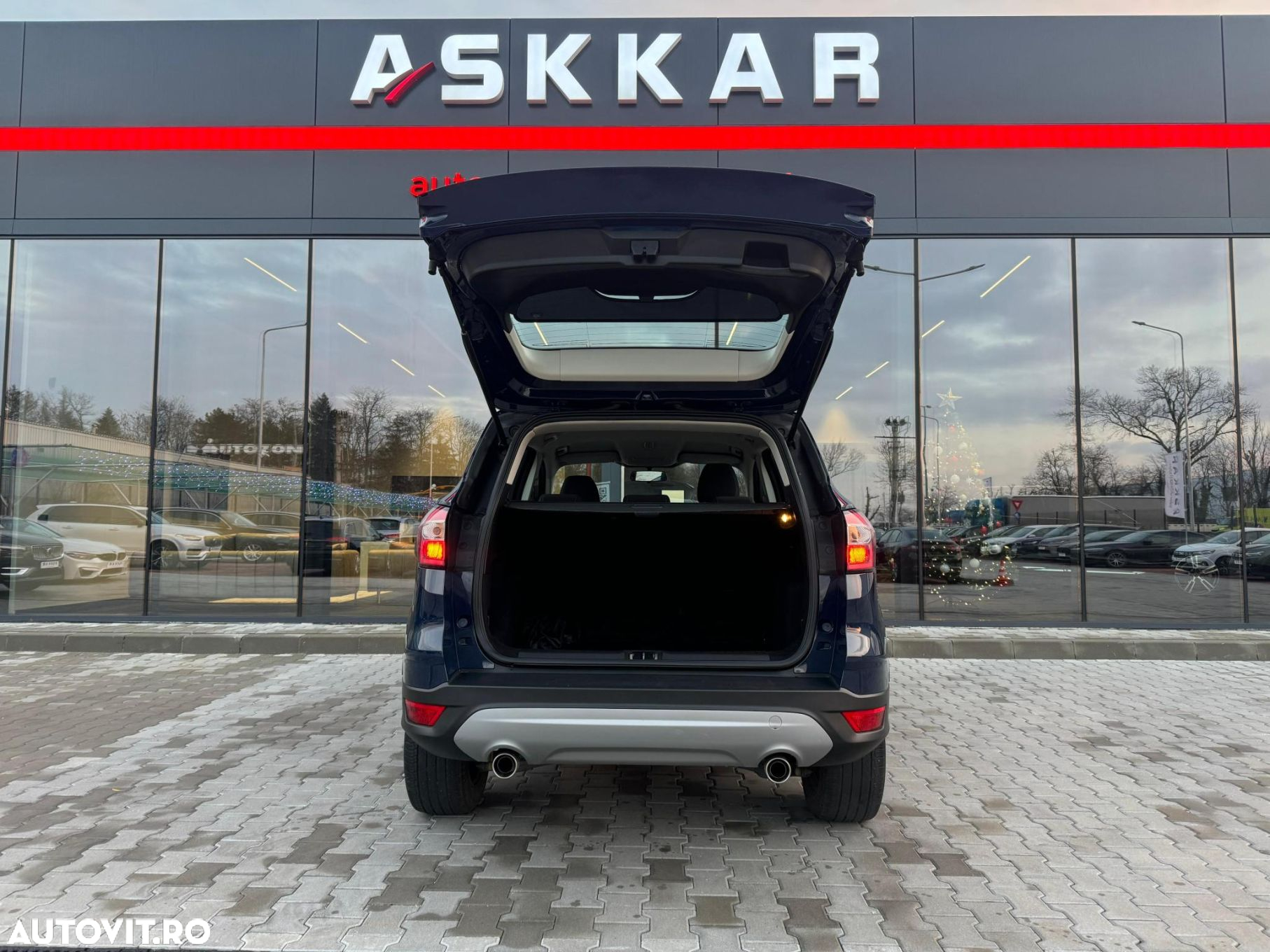 Ford Kuga 2.0 TDCi 4WD Trend - 6