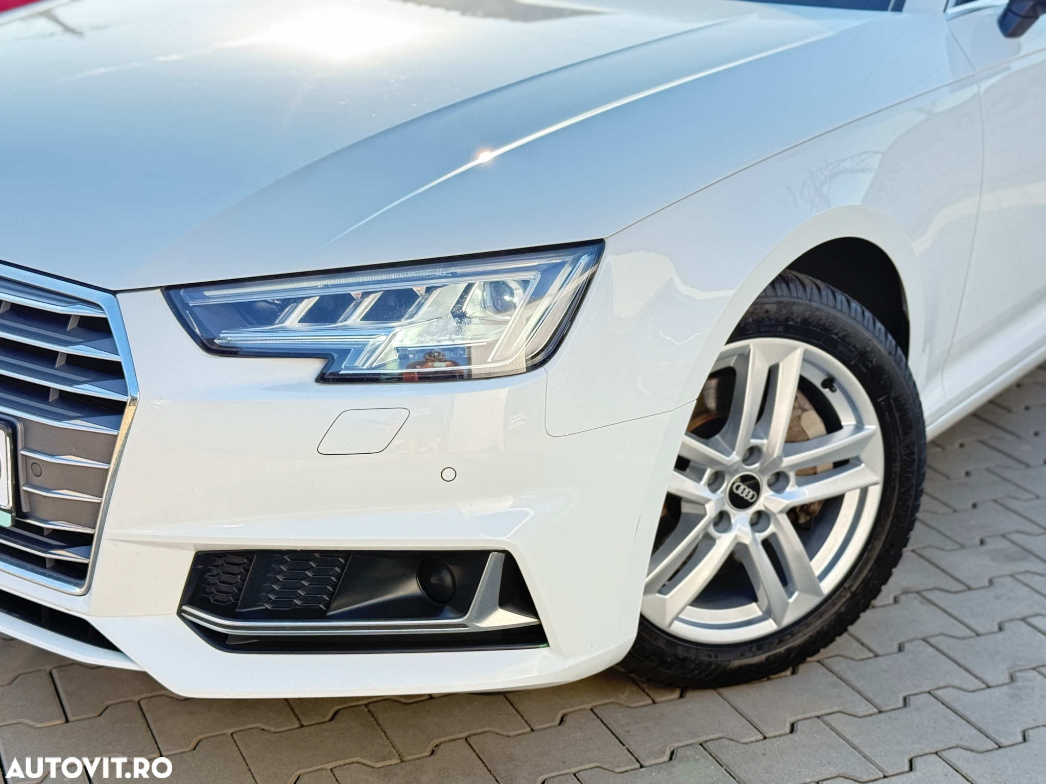 Audi A4 Avant 40 TDI S tronic - 21