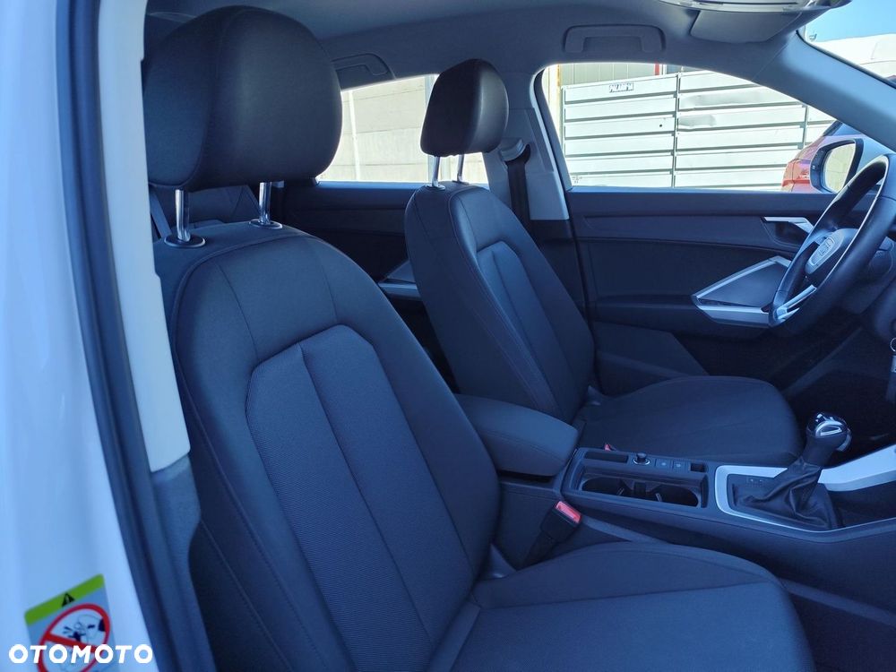 Audi Q3 Sportback - 14