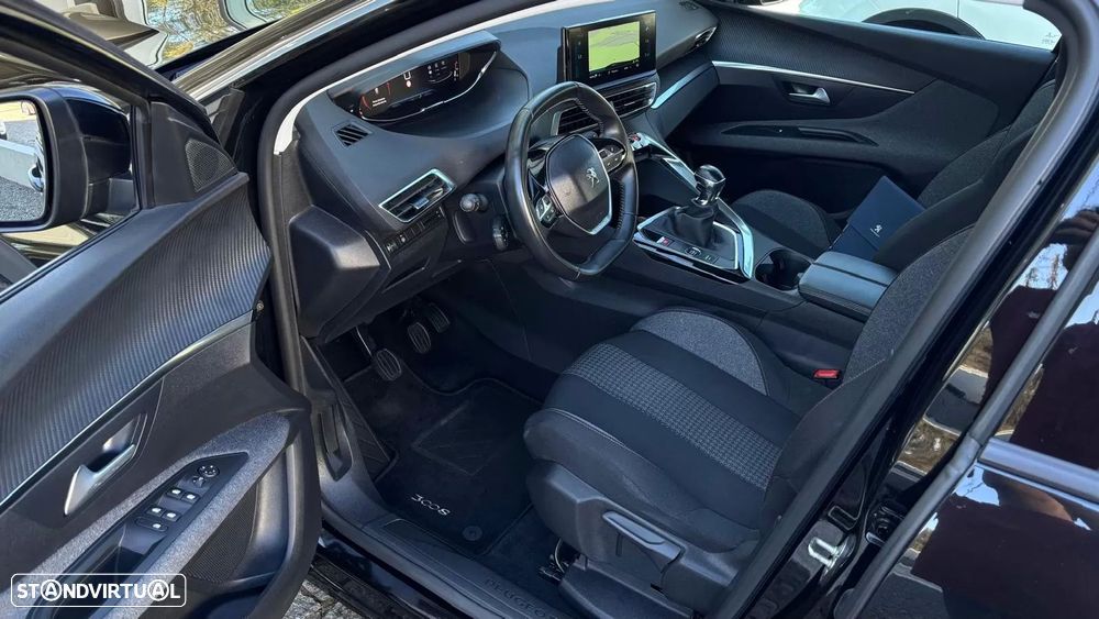 Peugeot 3008 1.5 BlueHDi Active Pack - 36