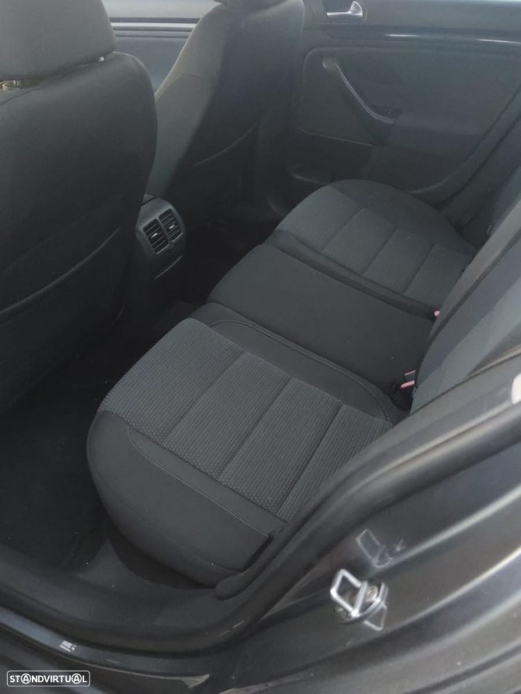 VW Golf Variant - 3