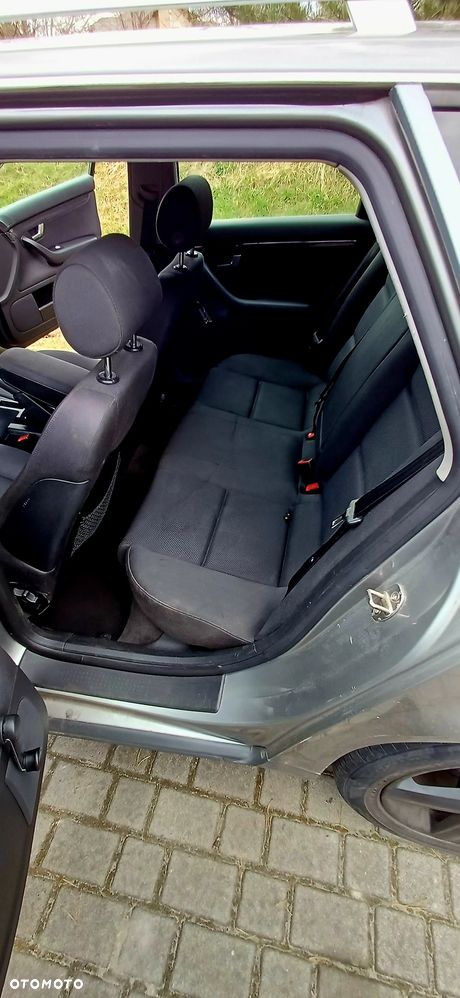 Audi A4 Avant - 7