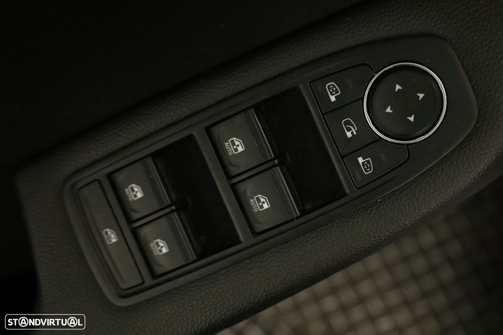 Renault Clio 1.0 TCe Evolution Bi-Fuel - 20