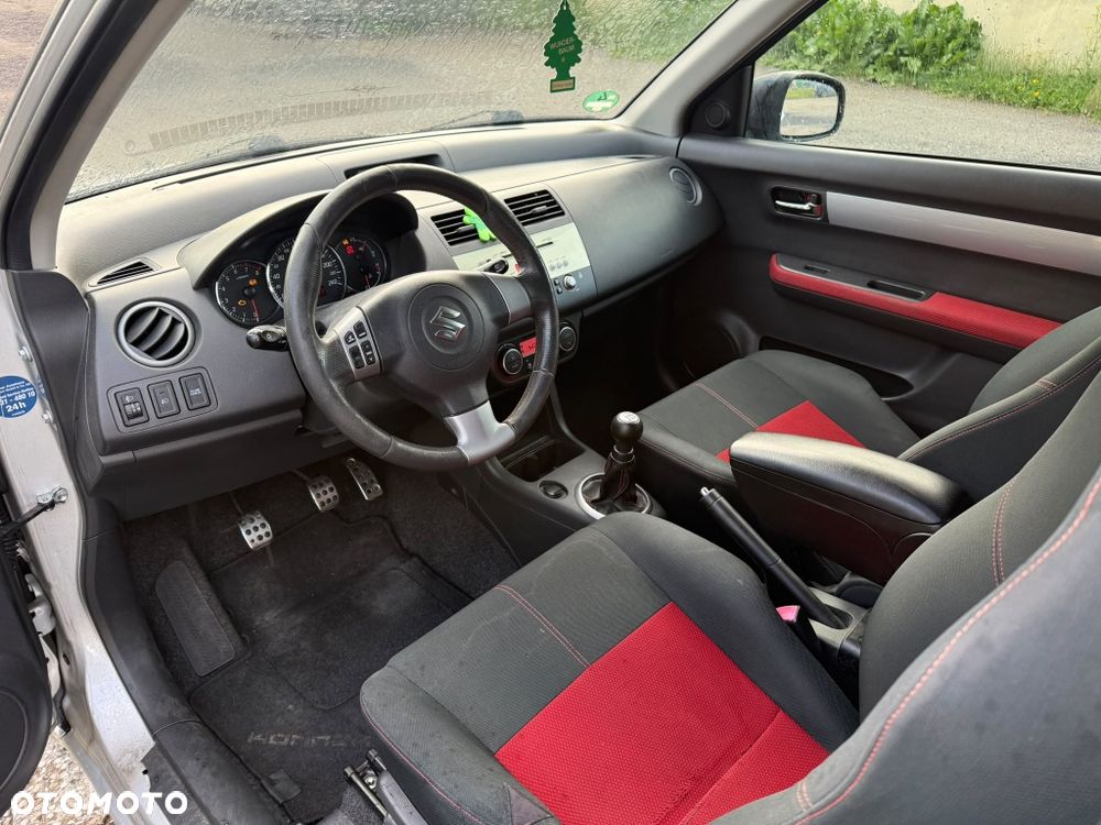Suzuki Swift - 7