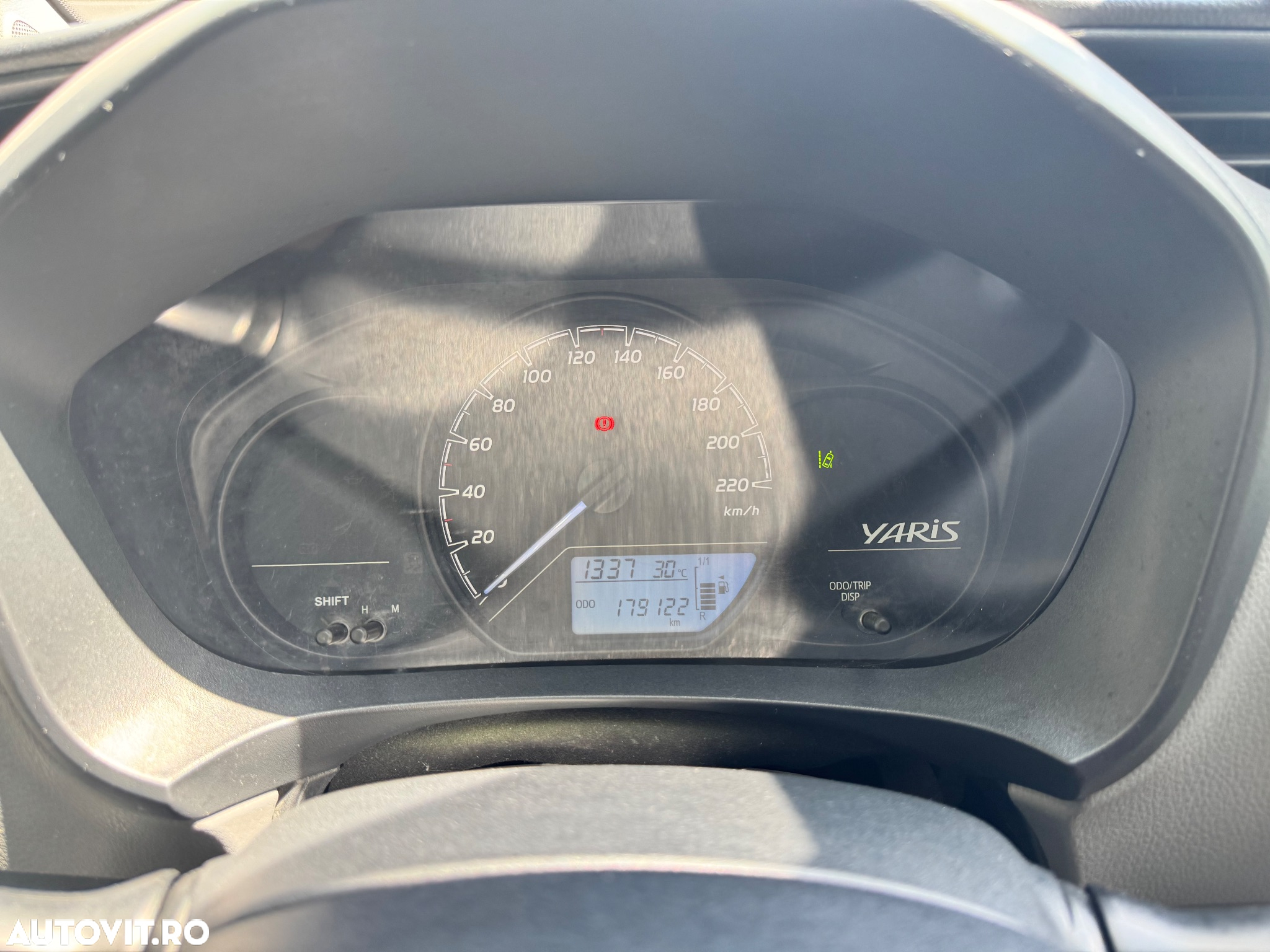 Toyota Yaris - 8