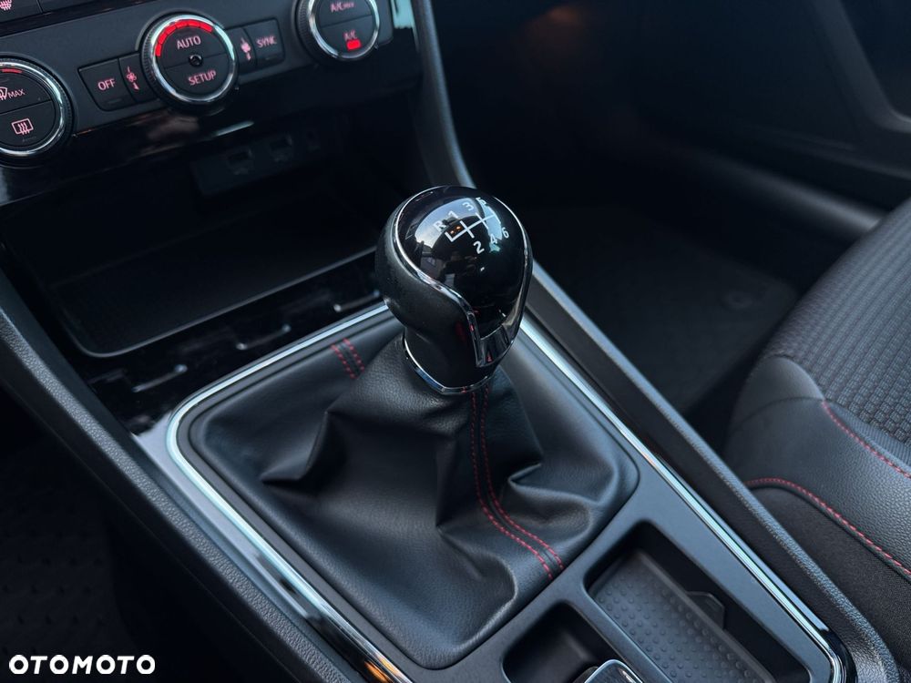 Seat Leon Sportstourer 1.5 TSI FR - 22