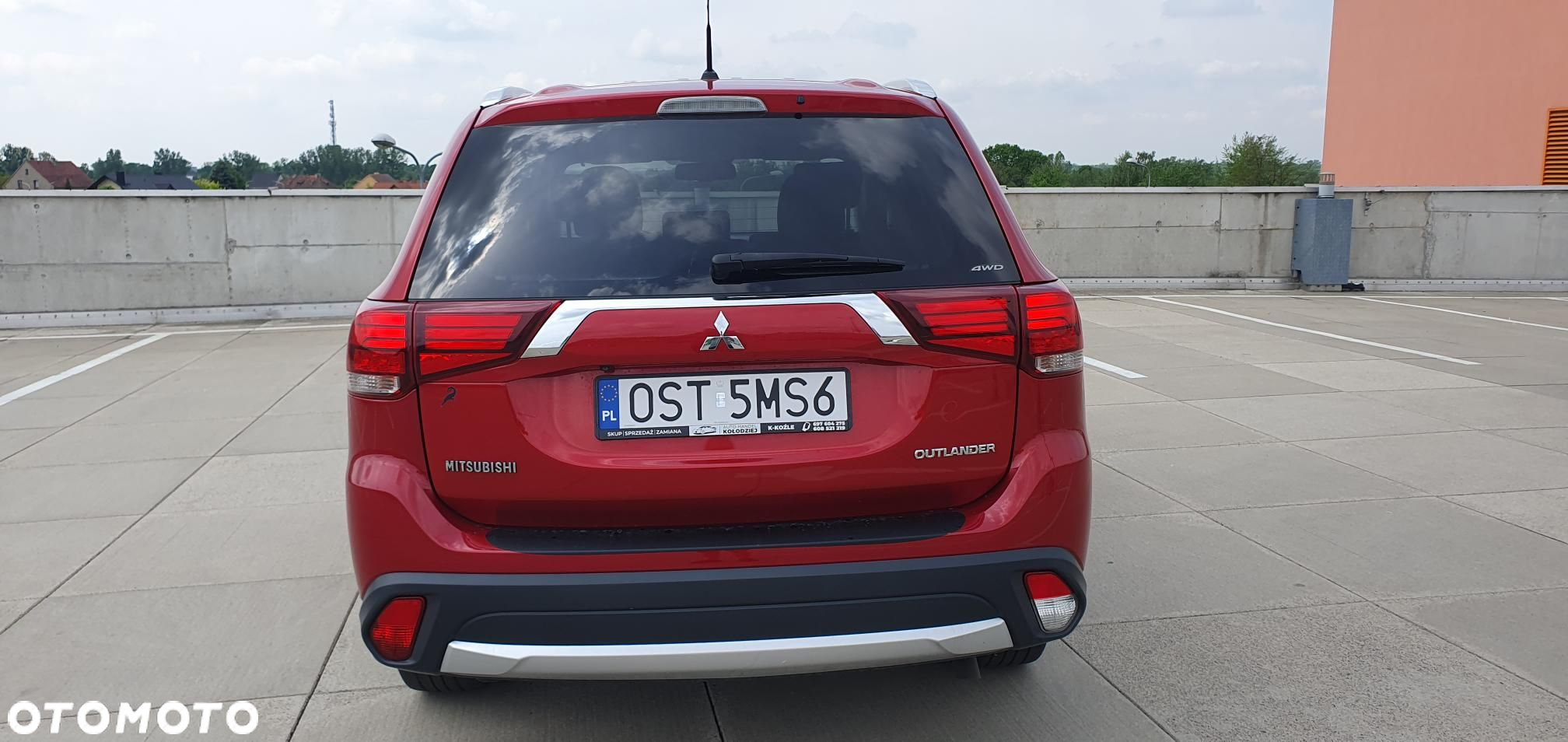 Mitsubishi Outlander 2.2 DI-D 4WD Automatik Edition 100+ - 5