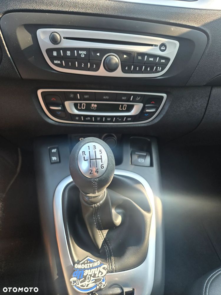Renault Scenic dCi 130 FAP Bose Edition - 15
