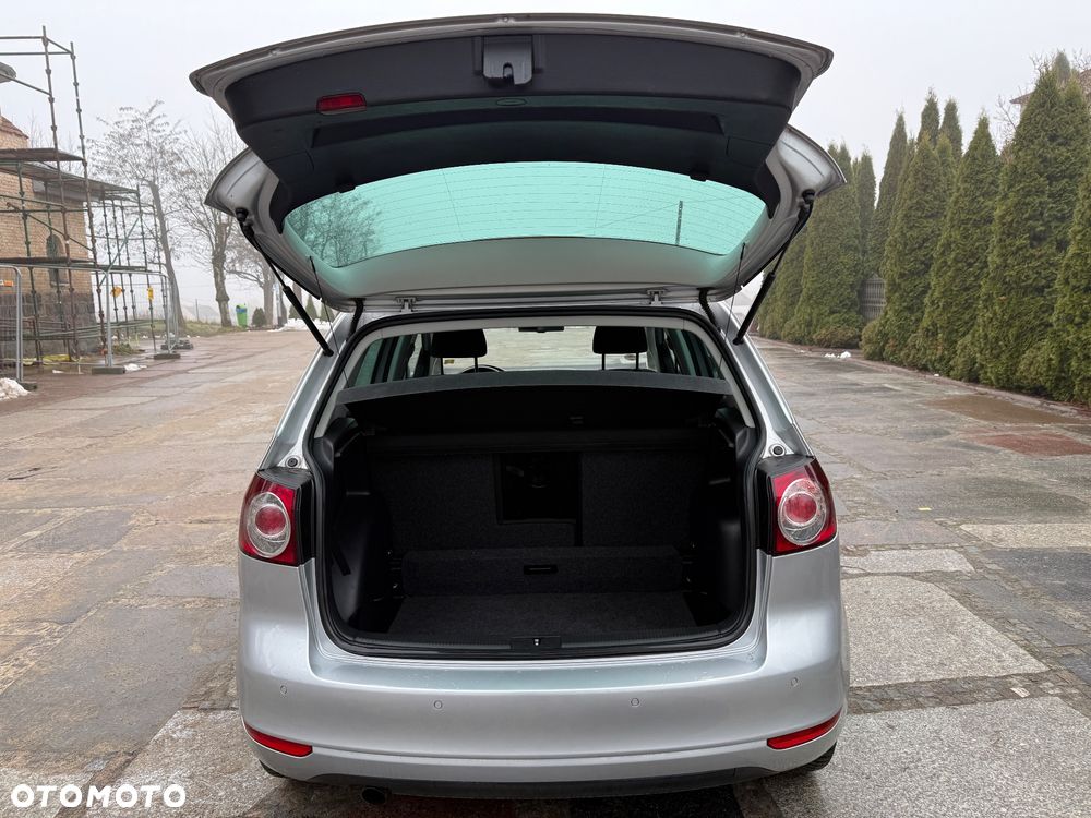 Volkswagen Golf Plus 1.6 TDI DPF Life - 11