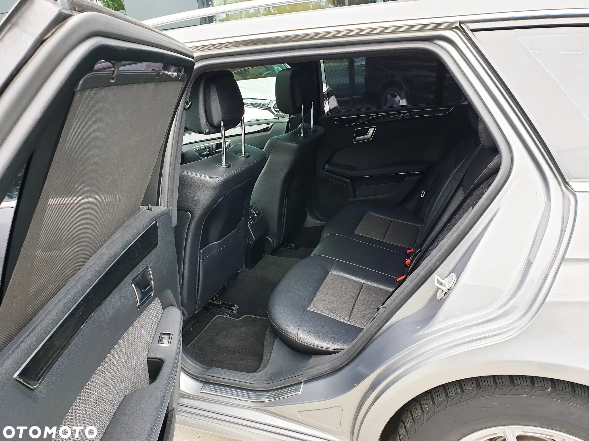 Mercedes-Benz Klasa E - 14