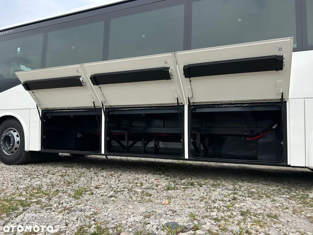 Iveco Crossway - 12