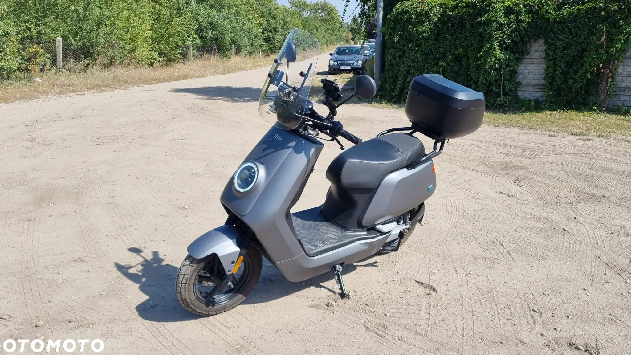 Niu NQI - 5