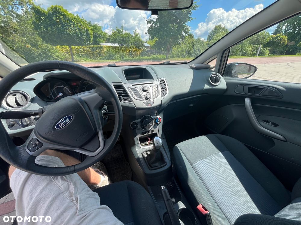 Ford Fiesta 1.25 Ambiente - 12