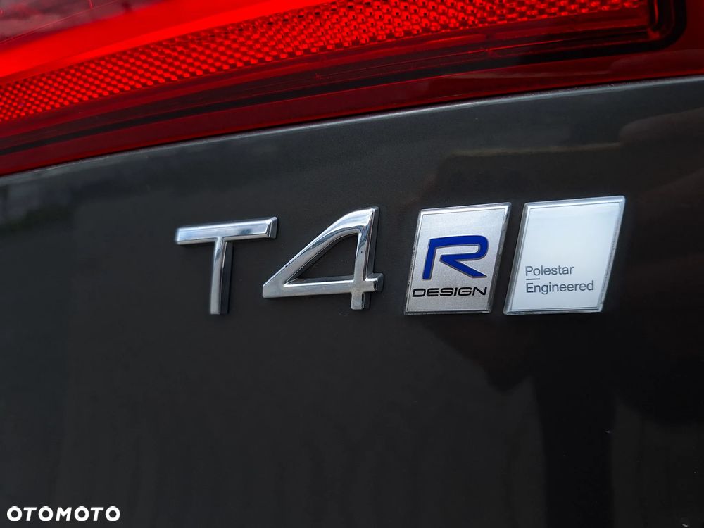 Volvo V90 T4 R-Design - 10