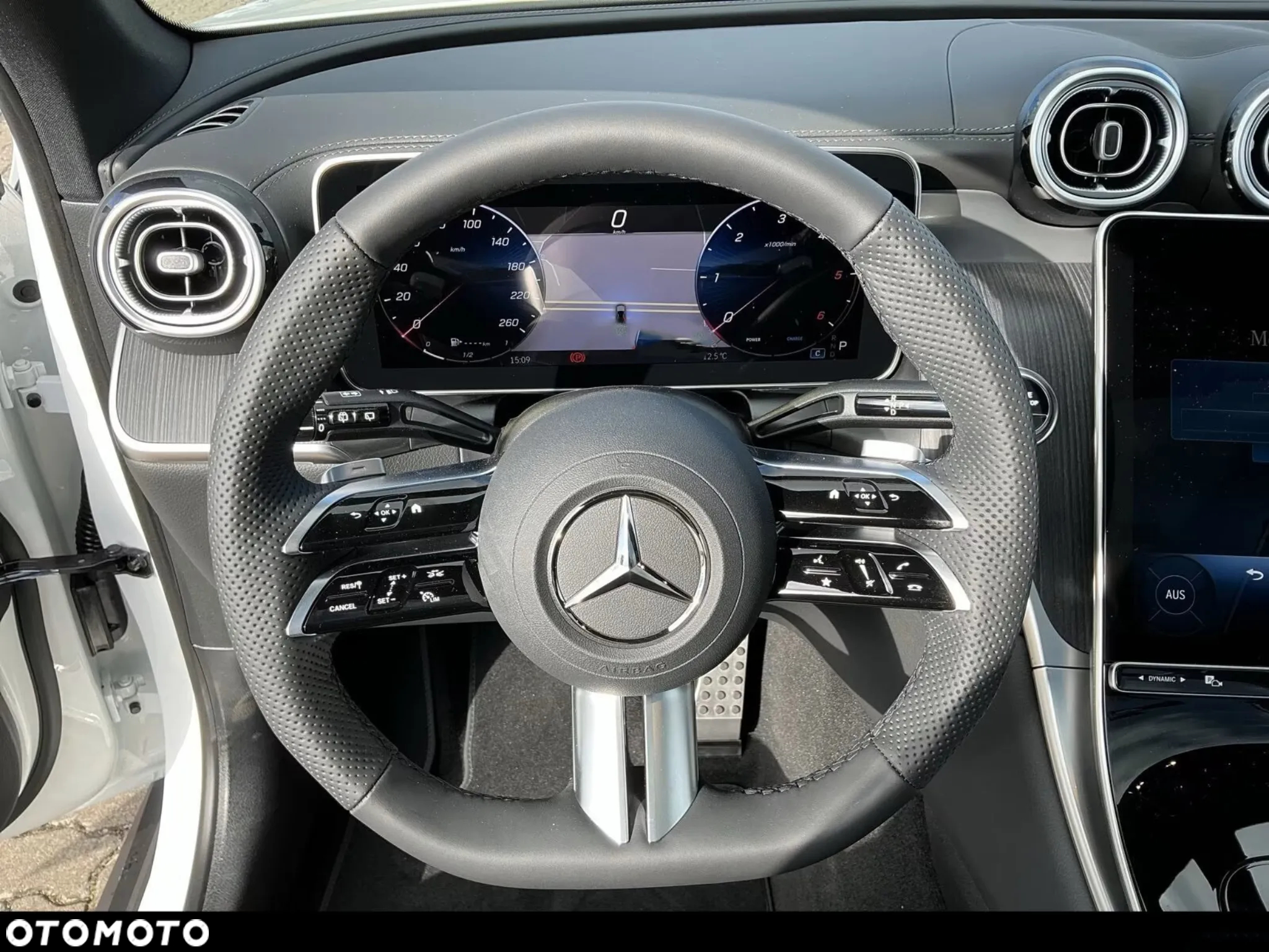 Mercedes-Benz GLC Coupe 220 d mHEV 4-Matic AMG Line - 22