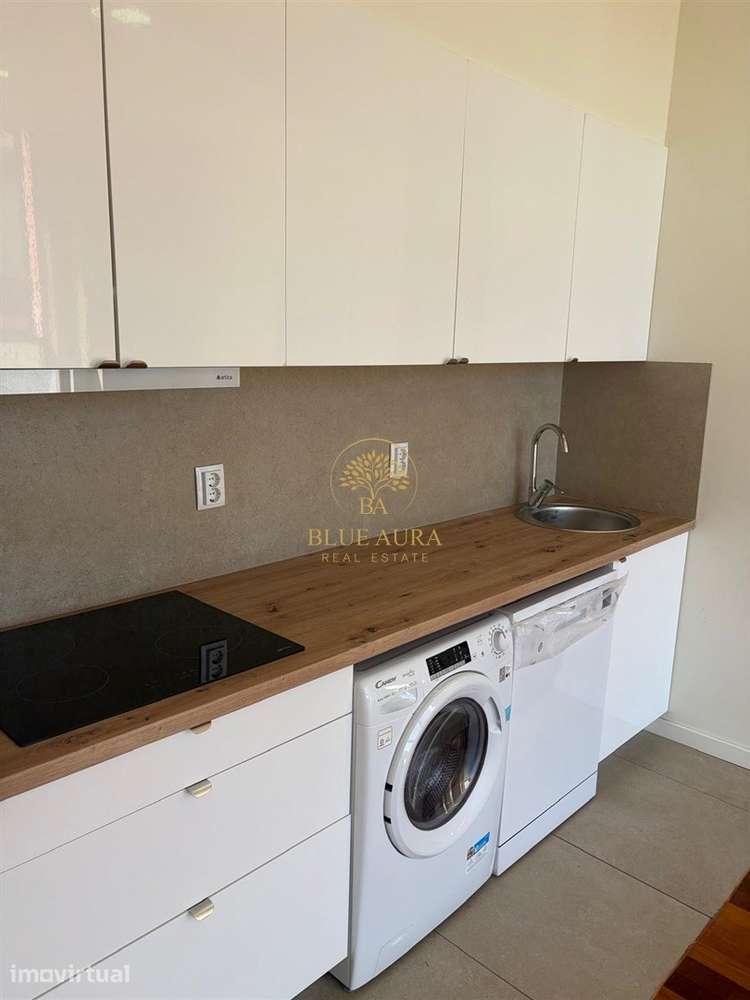 Apartamento T1 com Garagem no Centro de Matosinhos - Grande imagem: 4/16