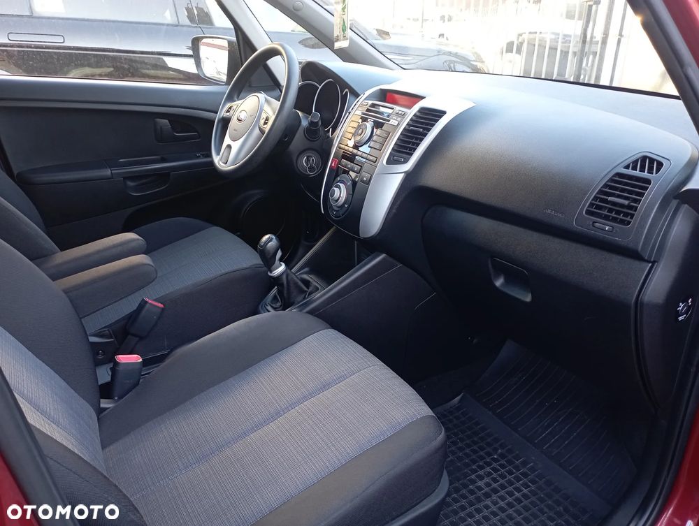 Kia Venga 1.4 M - 9