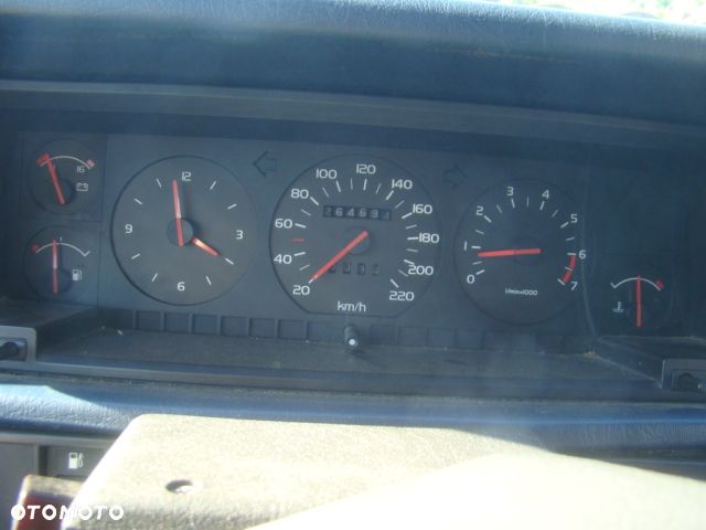 Volvo 780 - 23