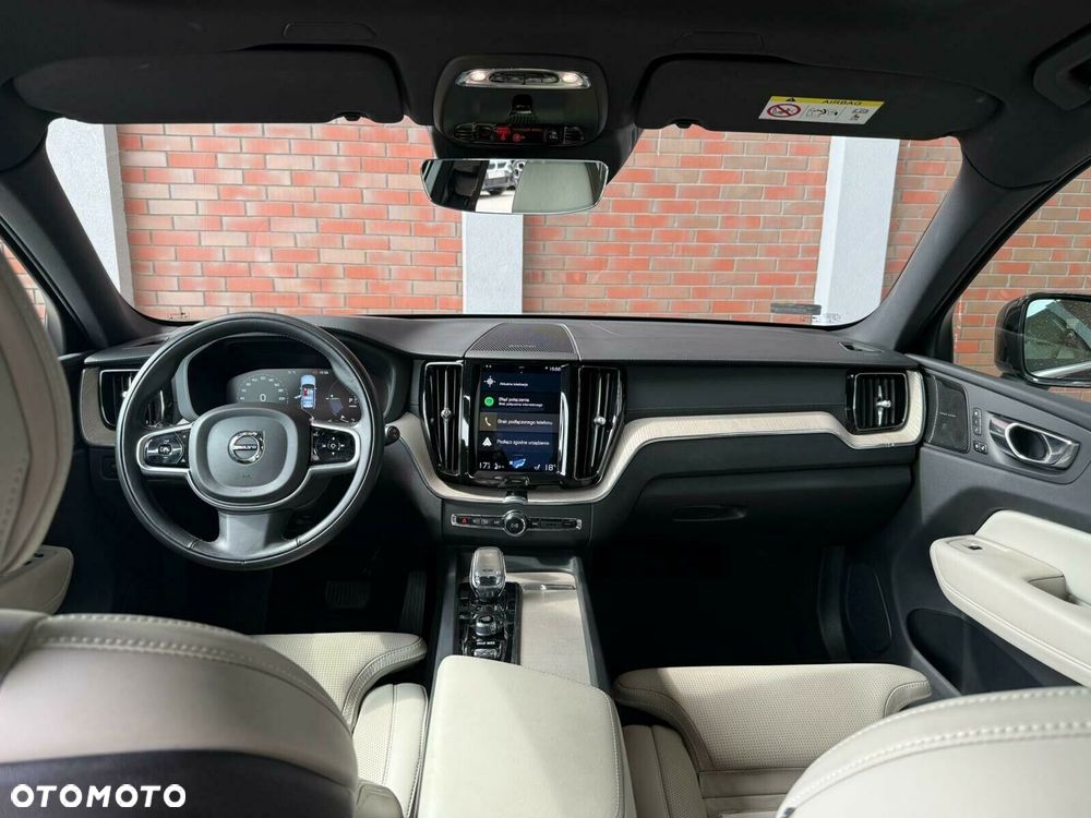Volvo XC 60 - 13