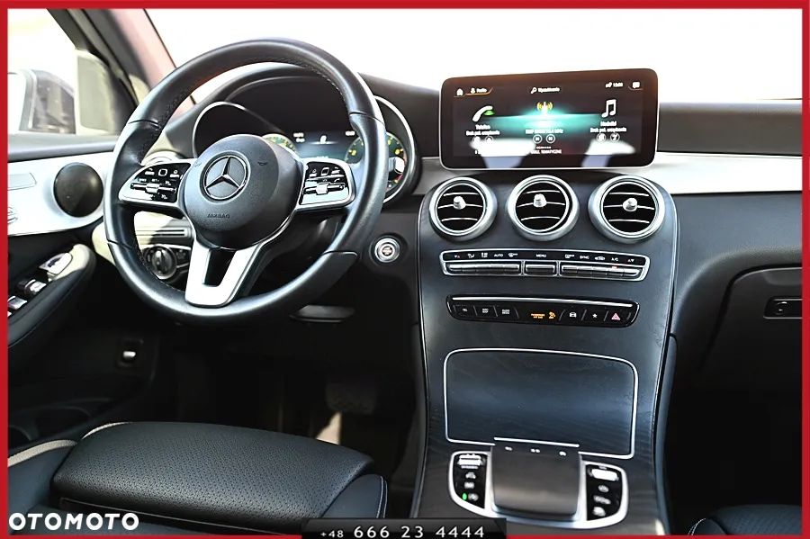 Mercedes-Benz GLC 300 4Matic 9G-TRONIC Exclusive - 18