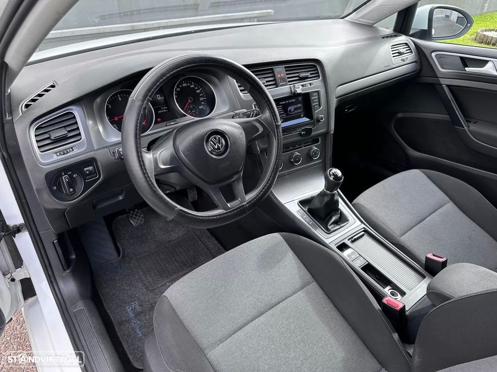 VW Golf Variant 1.6 TDi Highline - 22