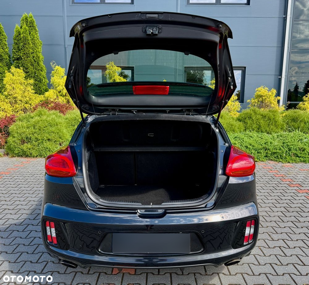 Kia Ceed 1.6 T-GDI GT - 19