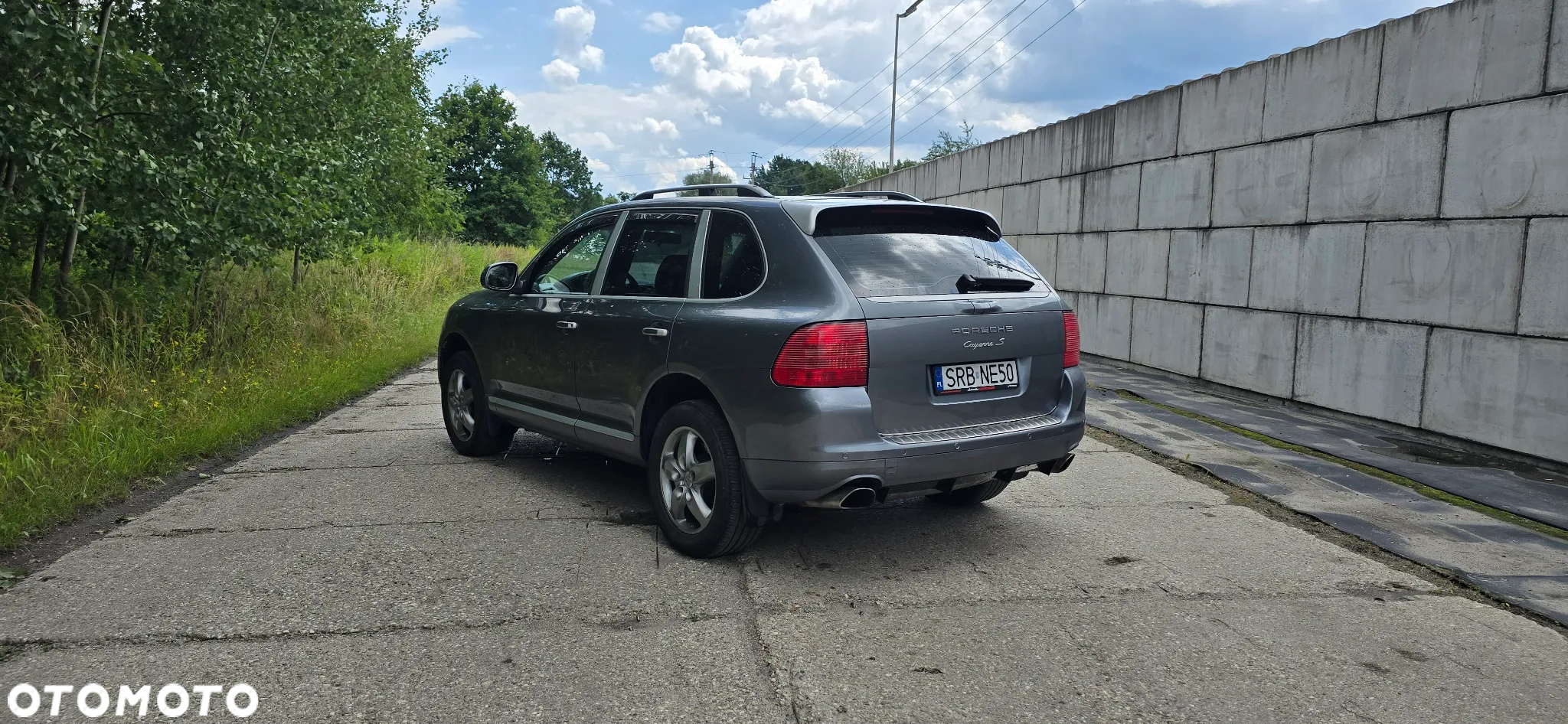 Porsche Cayenne - 6