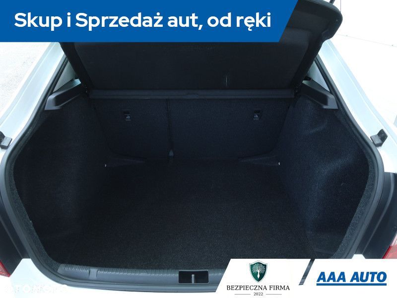 Skoda RAPID - 14