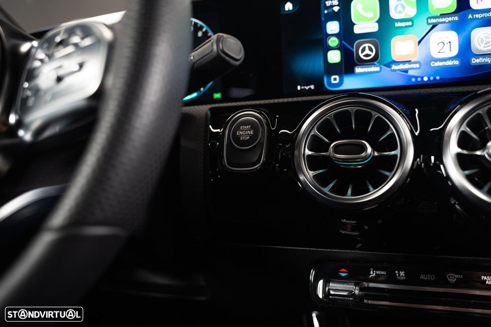Mercedes-Benz CLA 250 e 8G-DCT AMG Line - 29