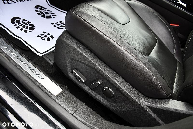 Ford Mondeo 2.0 Hybrid Titanium - 40